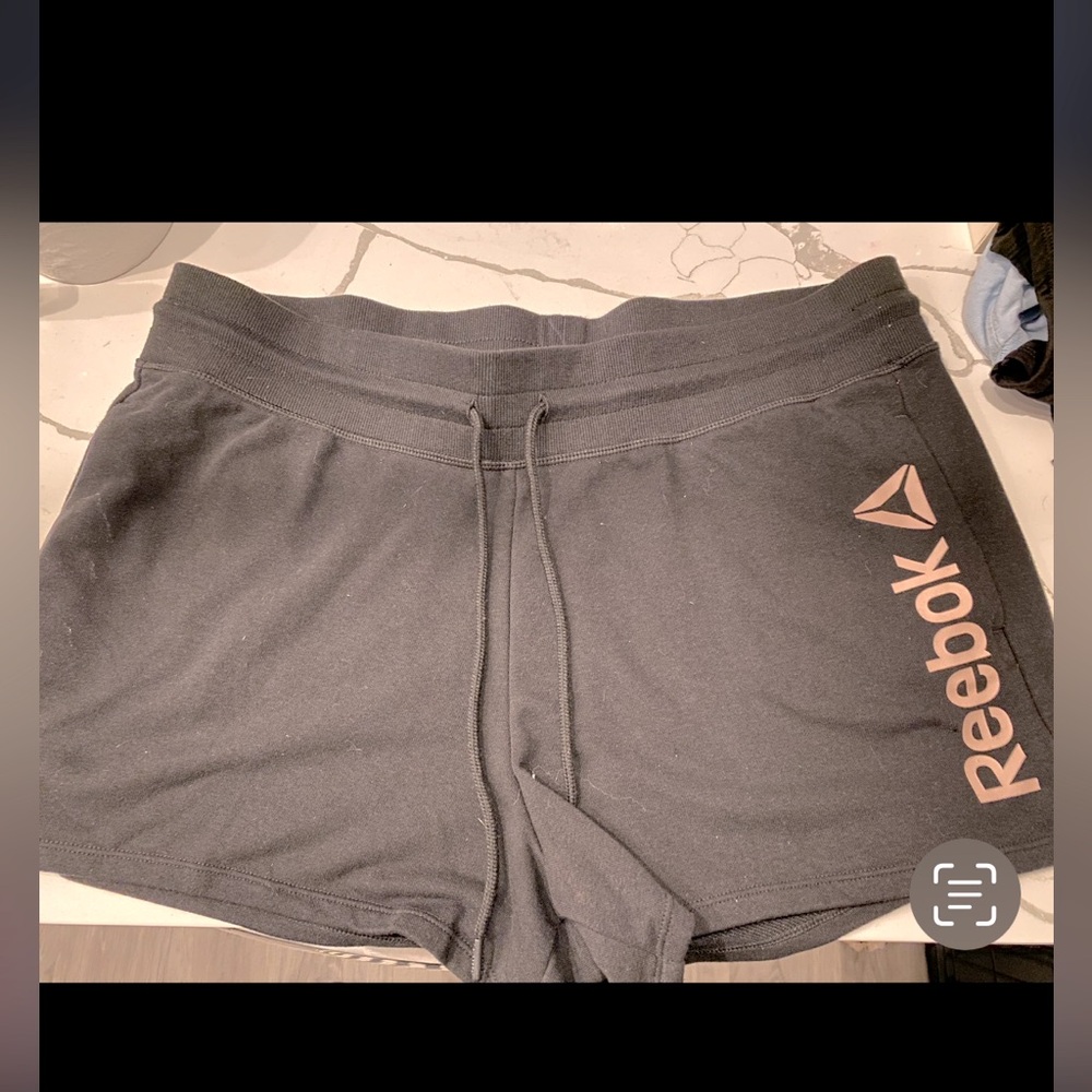 New Reebok woman shorts